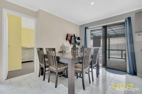 Property photo of 11 Farrer Close Cranbourne VIC 3977