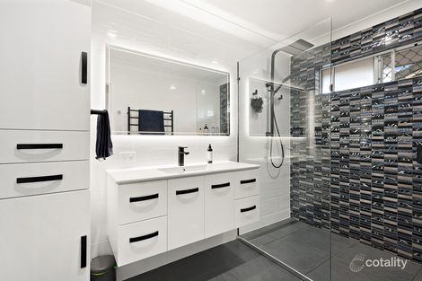 Property photo of 35 Lockyer Drive Bray Park QLD 4500