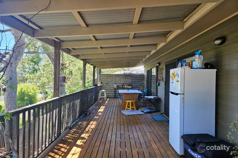 Property photo of 11 Robert Crescent Lemon Tree Passage NSW 2319