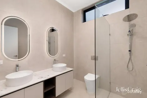 Property photo of 2/9 Springfield Street Briar Hill VIC 3088