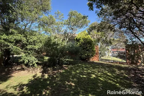 Property photo of 22 Boronia Crescent Orange NSW 2800