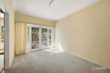 Property photo of 67 Nelson Road Valley View SA 5093