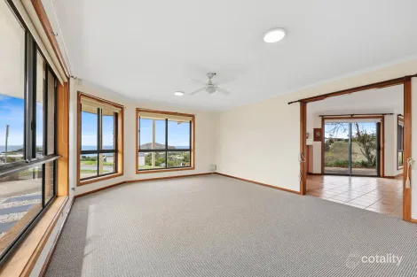 Property photo of 2 Buffalo Court Encounter Bay SA 5211