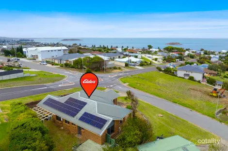 Property photo of 2 Buffalo Court Encounter Bay SA 5211