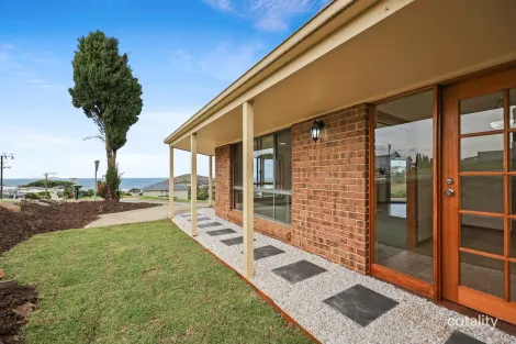 Property photo of 2 Buffalo Court Encounter Bay SA 5211