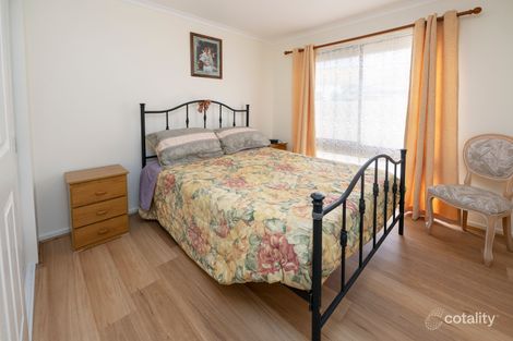 Property photo of 24 Domaille Crescent Swan Hill VIC 3585