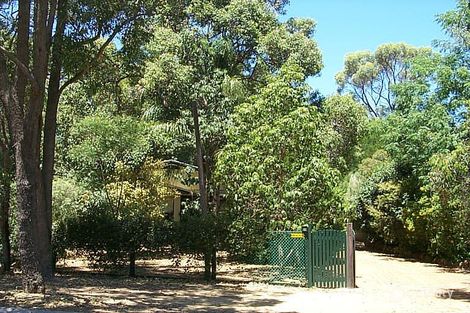 2/21 Boonooloo Rd, Kalamunda, WA 6076