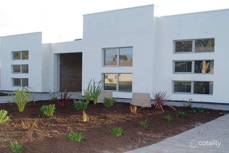 8 Rugby St, Dover Gardens, SA 5048