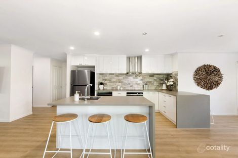 Property photo of 31 Willunga Place Merrimac QLD 4226