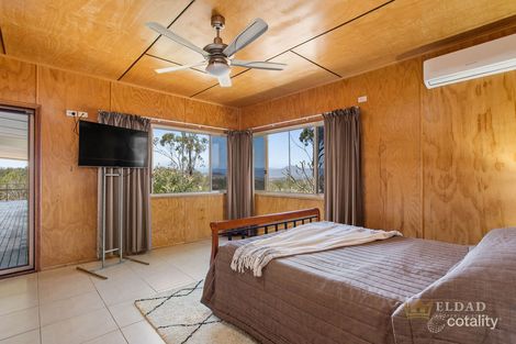 Property photo of 42 Forest Ridge Crescent Mount Mort QLD 4340