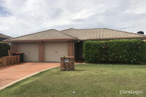 Property photo of 8 Hyndes Close Wakerley QLD 4154