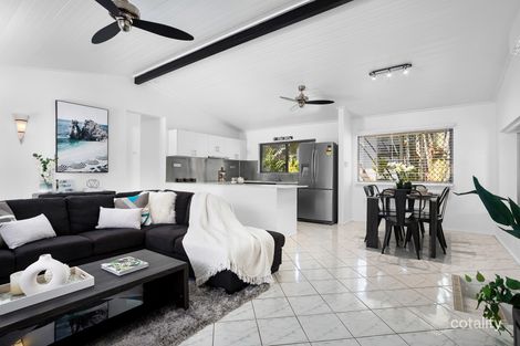 Property photo of 10 Cicero Close Mooroobool QLD 4870