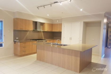 Property photo of 20 Wyperfeld Avenue Craigieburn VIC 3064