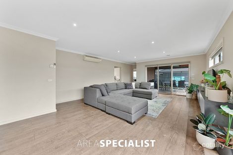 Property photo of 18 Skipton Street Drouin VIC 3818