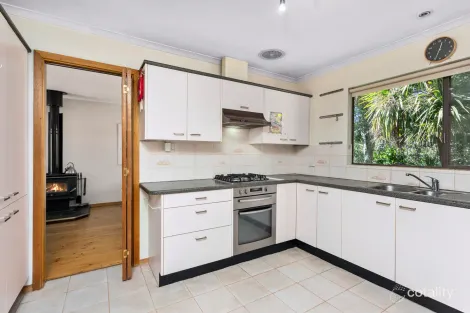 Property photo of 27 Heather Road Aldgate SA 5154