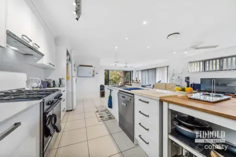 Property photo of 35 Stradbroke Street Redland Bay QLD 4165