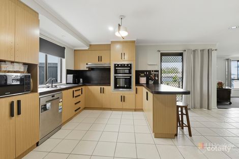 Property photo of 5 Cassia Place Glenella QLD 4740