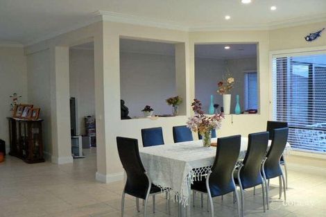 Property photo of 5 Rustic Rise Narre Warren North VIC 3804