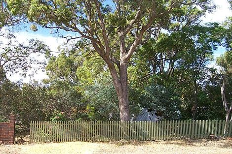 30 Urch Rd, Kalamunda, WA 6076