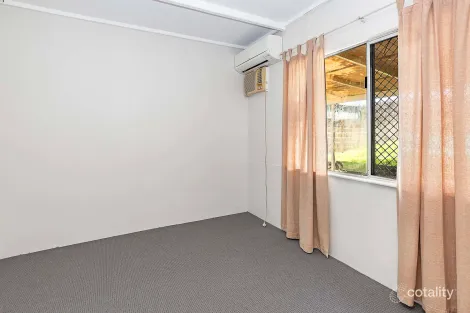 Property photo of 6 Maryvale Street West End QLD 4810