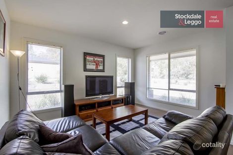 Property photo of 1/1 Warrenwood Place Langwarrin VIC 3910