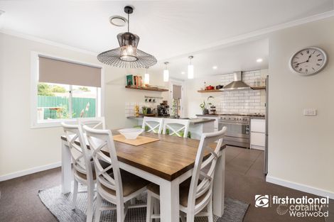 Property photo of 3 Holmesdale Close Werribee VIC 3030