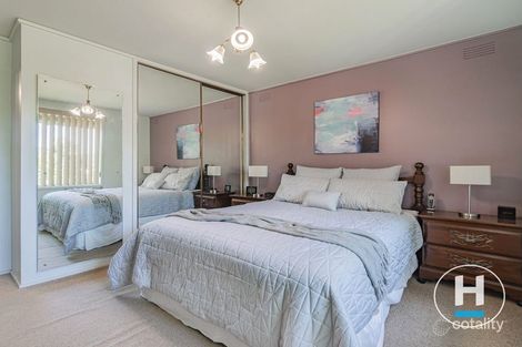 Property photo of 10 Melton Court Dallas VIC 3047