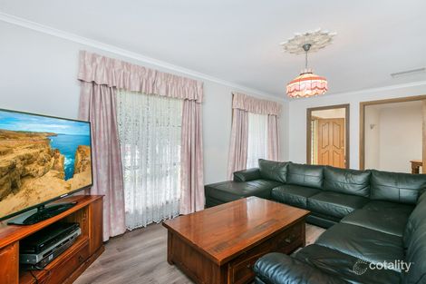 Property photo of 17 Sandhurst Avenue Noarlunga Downs SA 5168