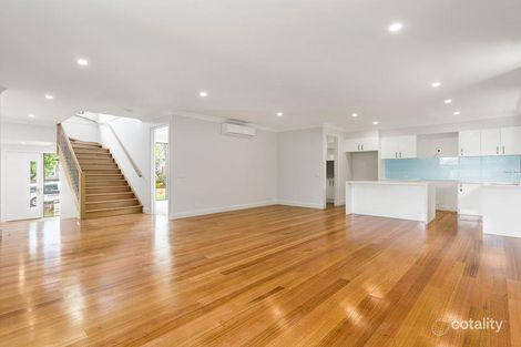 17a Meadowbank Ave, Doncaster, VIC 3108