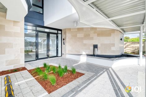 16/11 Melville Pde, South Perth, WA 6151