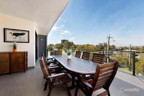 Property photo of 16/39-41 Clarence Road Indooroopilly QLD 4068