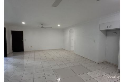 Property photo of 5/13 Surf Parade Broadbeach QLD 4218