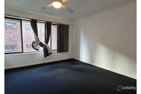 Property photo of 5/13 Surf Parade Broadbeach QLD 4218