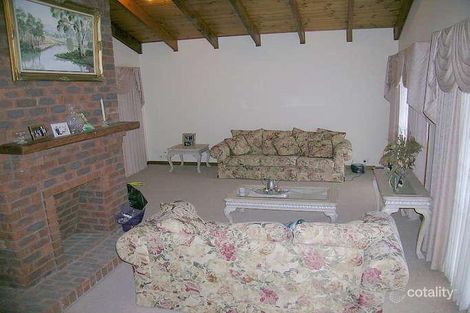 Property photo of 25 Moorna Drive Airport West VIC 3042