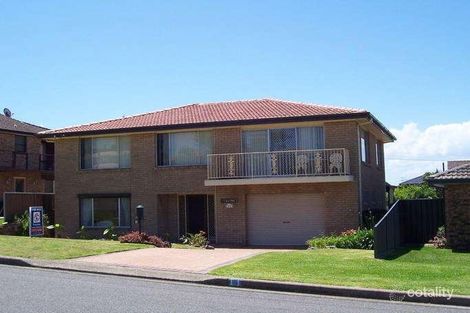 11 Park Ave, Caves Beach, NSW 2281