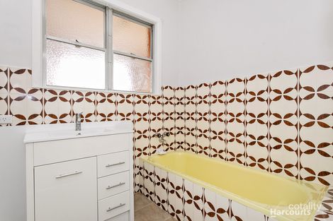 Property photo of 1 Rosamond Crescent Doncaster East VIC 3109