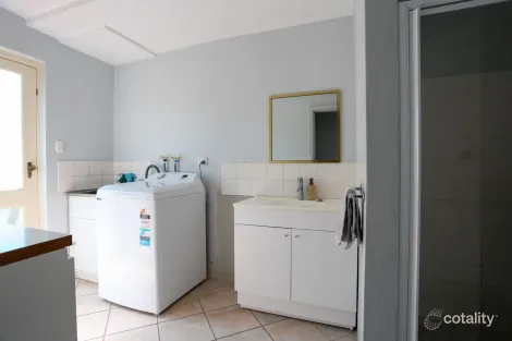 Property photo of 10 Burton Road Castletown WA 6450