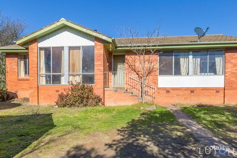 Property photo of 32 Macfarland Crescent Chifley ACT 2606