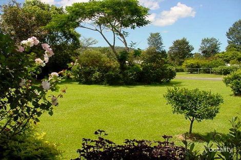 Property photo of 22 Forsyth Place Mooloolah Valley QLD 4553