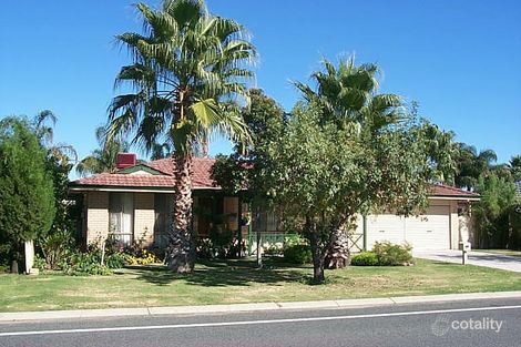 272 Summerlakes Pde, Ballajura, WA 6066