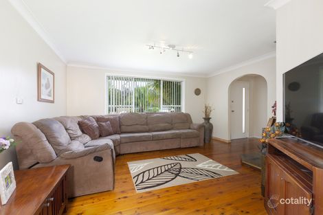 Property photo of 5 Shell Place Dapto NSW 2530