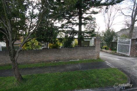 43 Faraday Rd, Croydon South, VIC 3136