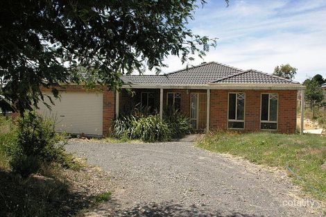 Property photo of 21 Sullivans Road Woodend VIC 3442