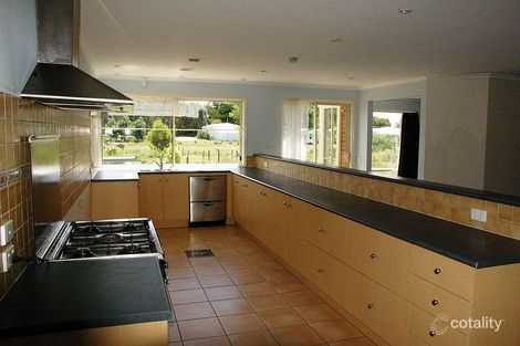 Property photo of 21 Sullivans Road Woodend VIC 3442