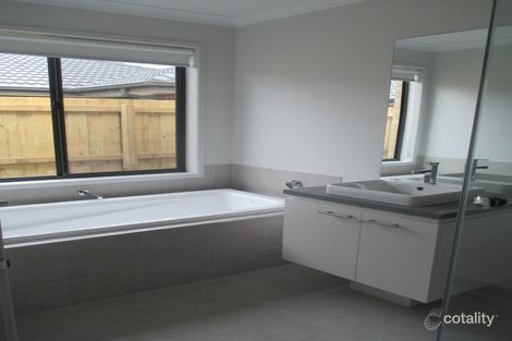 Property photo of 20 Howitt Avenue Eastwood VIC 3875