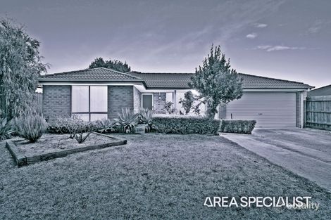 Property photo of 13 Parman Avenue Pakenham VIC 3810