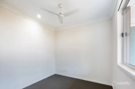 Property photo of 2/18 Soe Street Redbank QLD 4301