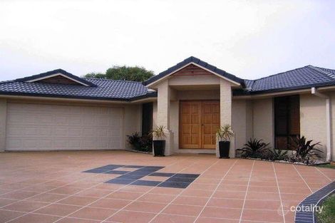 15 Hawkins Pl, Thornlands, QLD 4164