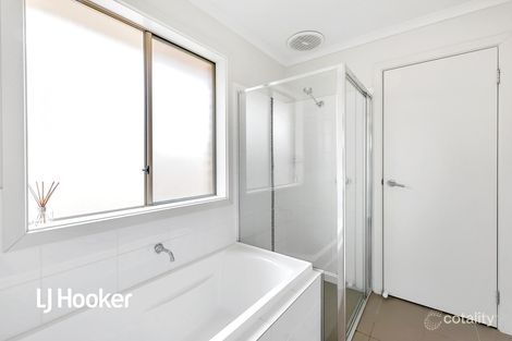 Property photo of 26 Neilson Court Munno Para West SA 5115