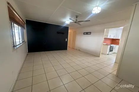 Property photo of 38 Middle Crescent Dysart QLD 4745